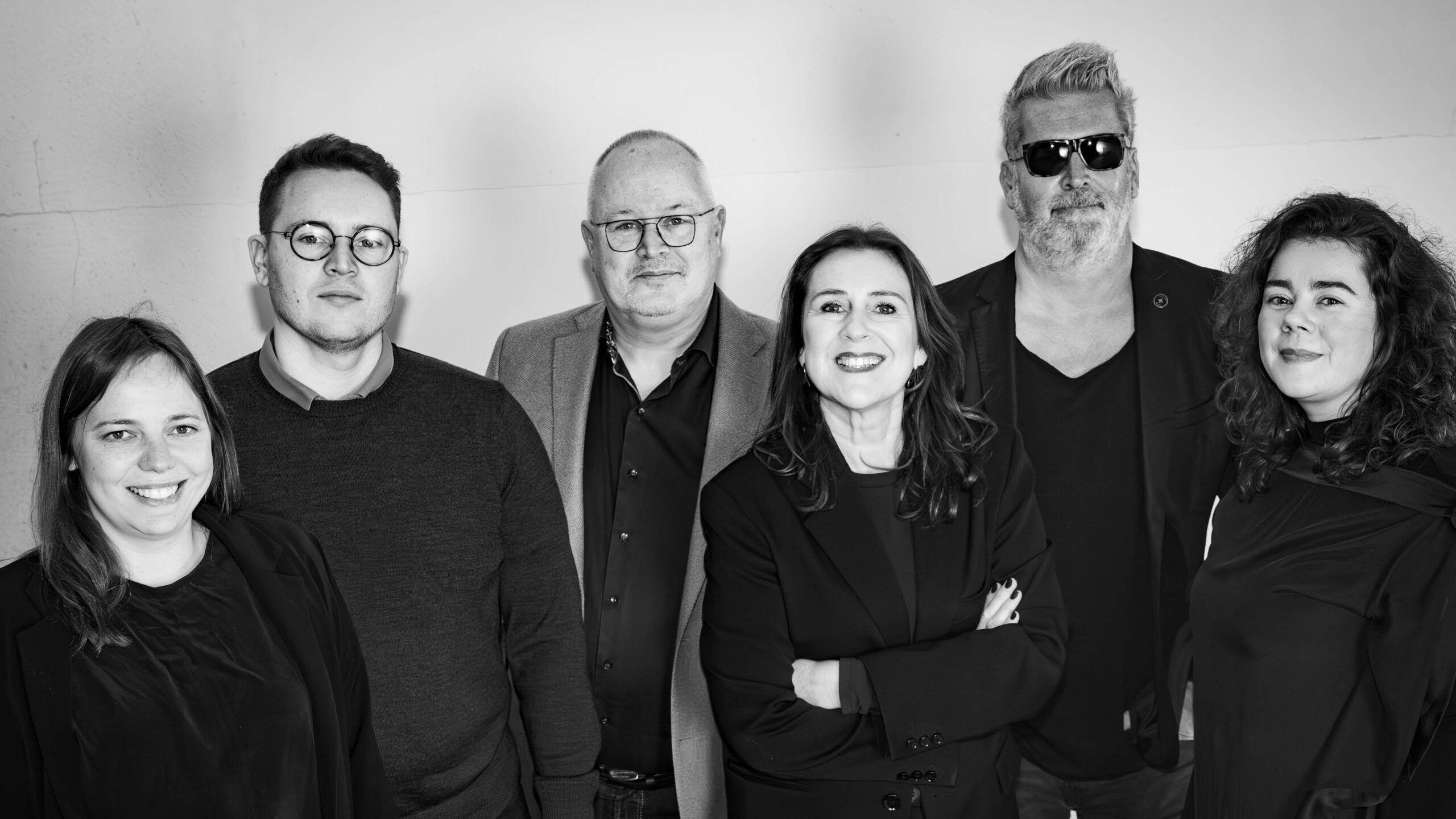 groepsfoto met Peter Aerts, Olivier Aerts, Buscemi, Kelly Poukens, Patricia
